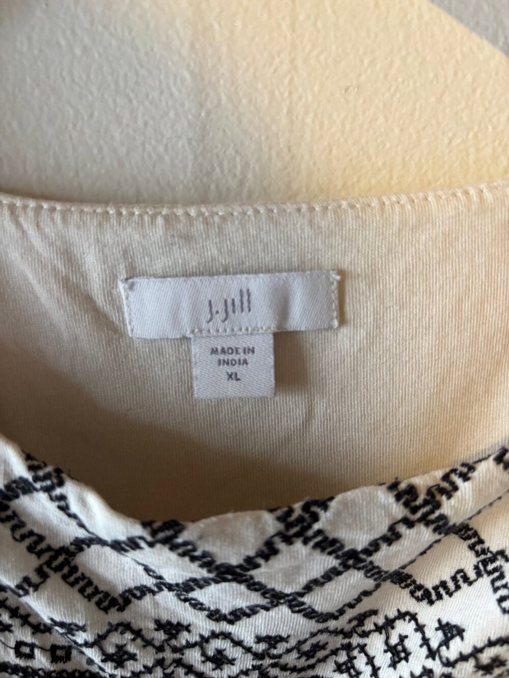 Black and White/Cream Jjill Tunic